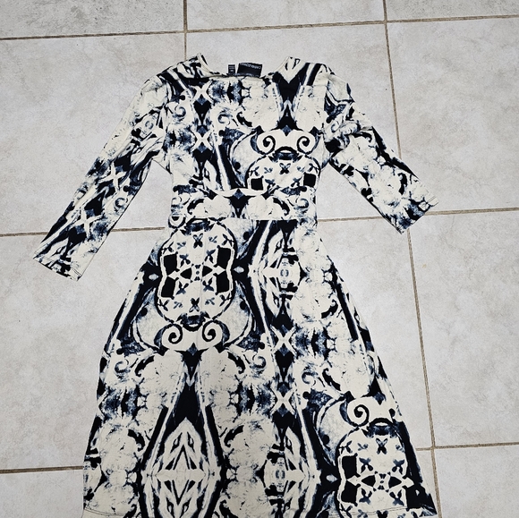 Cynthia Rowley dress xs faux wrap - Picture 4 of 4